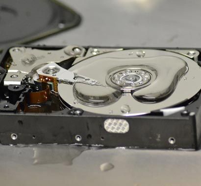 Восстановление данных с затопленных дисков в Новороссийске