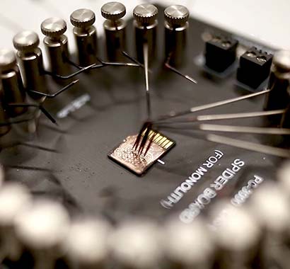 Восстановление данных с монолитных монокристальных флешек в Новороссийске